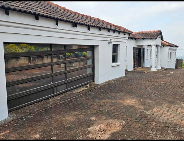5 BEDROOM HOUSE FOR SALE IN THOHOYANDOU